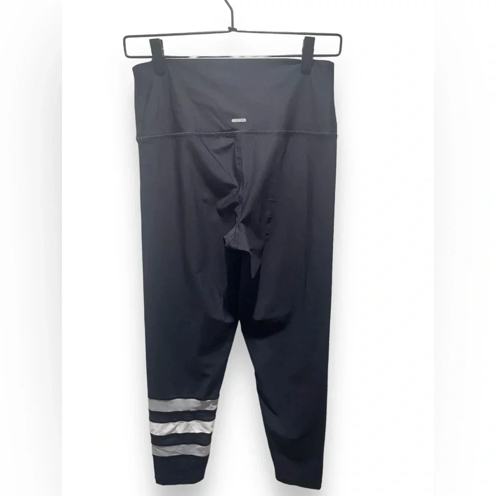 Chill, Play, Move Leggings By Aerie. Size Large, Good Condition